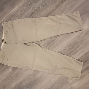 Cabela's Trail Hiker Mens Size 42X30 Khaki Cargo Pants